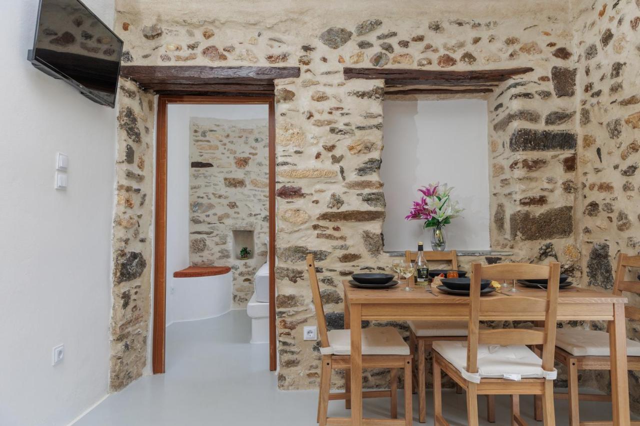 Naxos Castle Diamond Apartment Naxos City Bagian luar foto