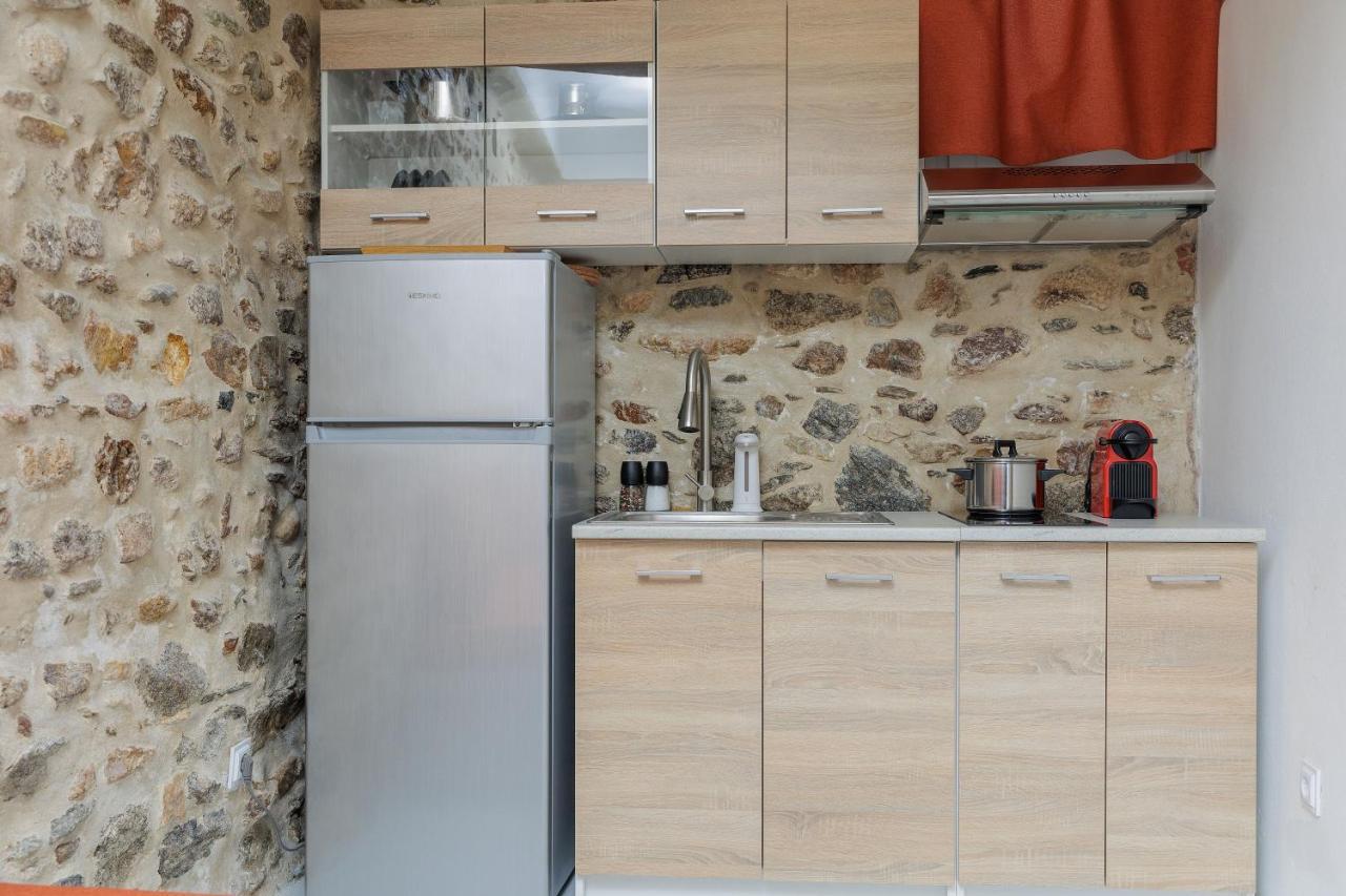 Naxos Castle Diamond Apartment Naxos City Bagian luar foto